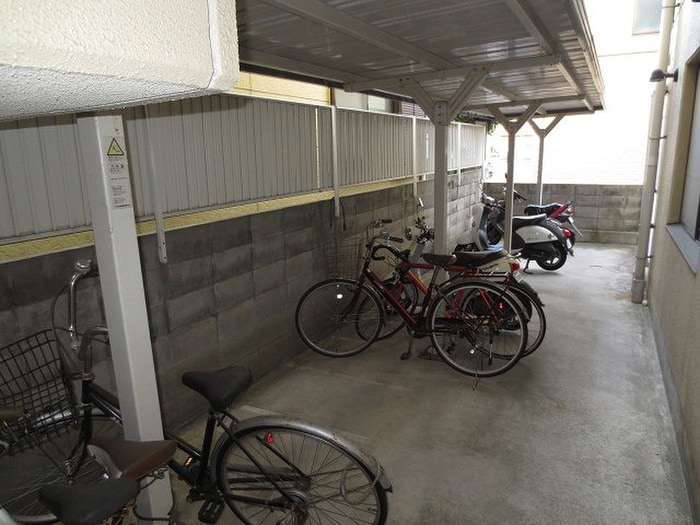 物件外観写真2　(建物設備)