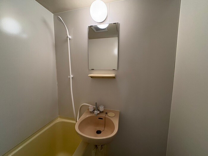 物件内観写真13　(洗面)