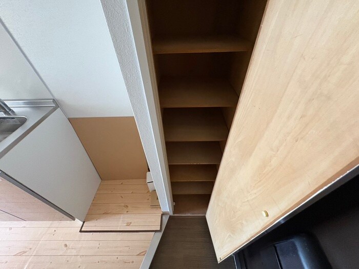物件内観写真16　(靴箱)