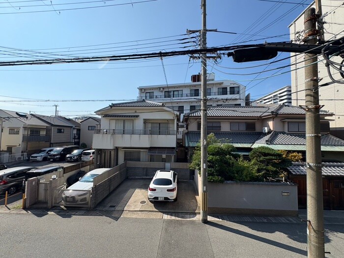 物件内観写真17　(室内からの展望)