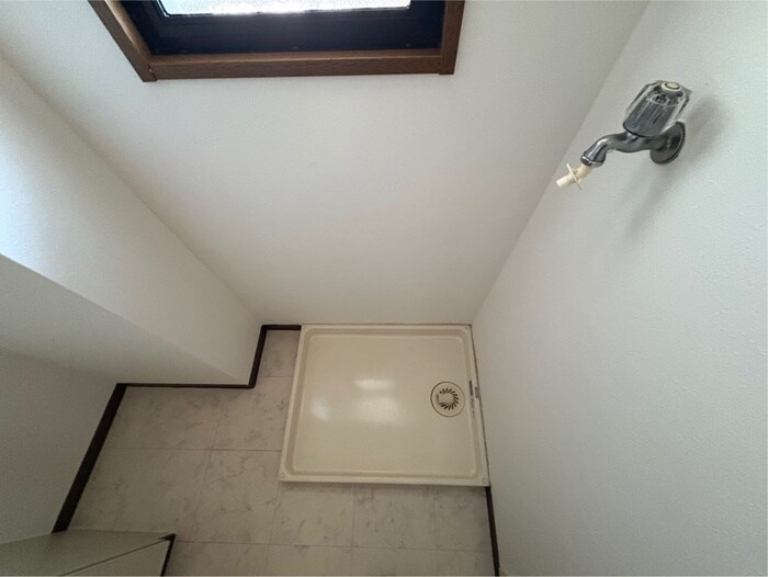 物件内観写真19　(洗濯機置場)