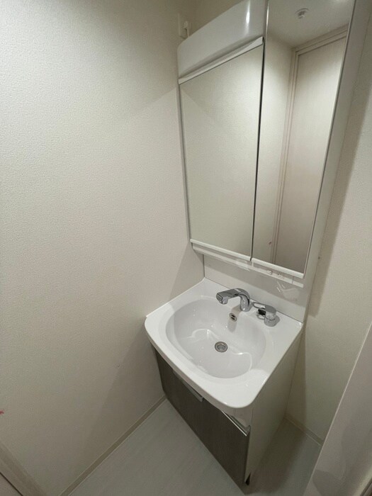 物件内観写真12　(洗面)