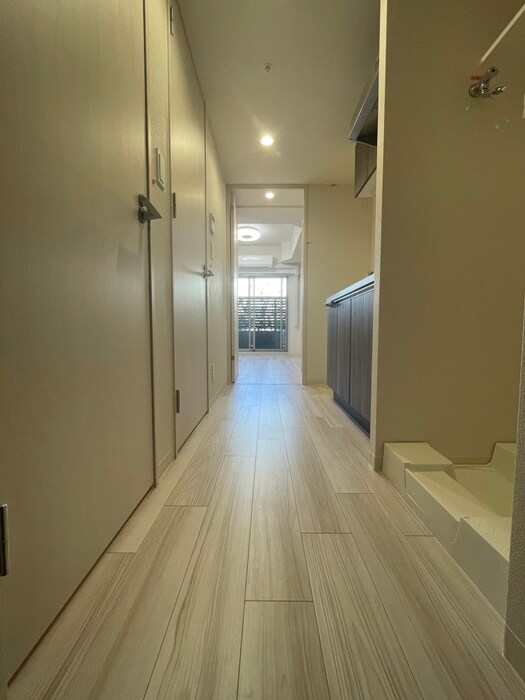 物件内観写真18　(廊下)