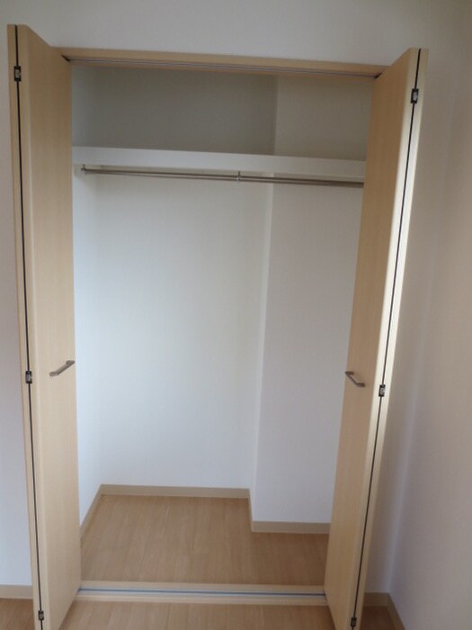 物件内観写真14　(収納)