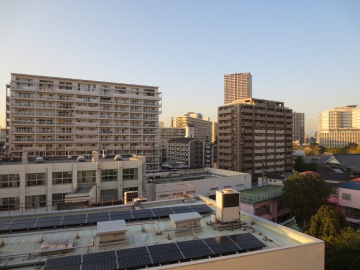 物件内観写真22　(室内からの展望)