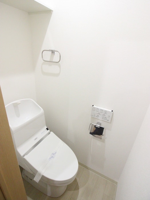 物件内観写真10　(トイレ)