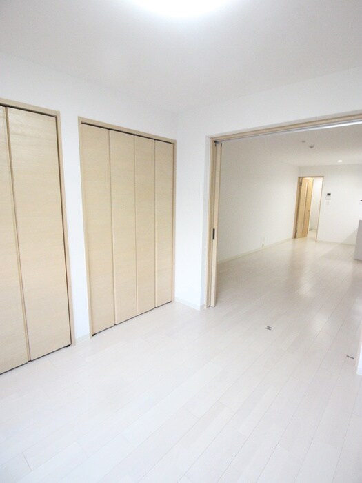 物件内観写真15　(居室)