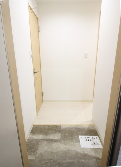 物件内観写真21　(玄関)
