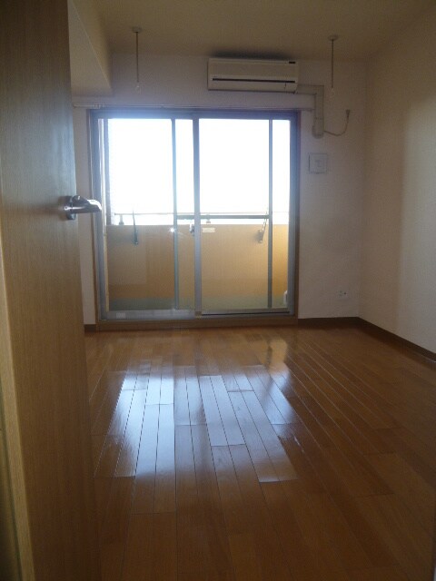 物件内観写真16　(居室)