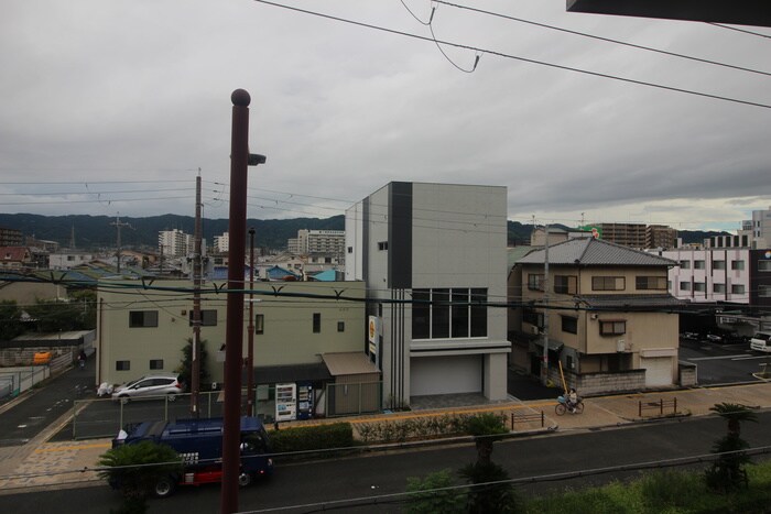 物件内観写真17　(室内からの展望)