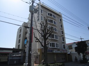 ヤマシタビル外観写真