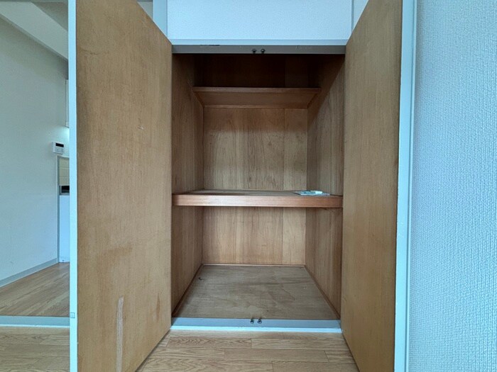 物件内観写真9　(収納)