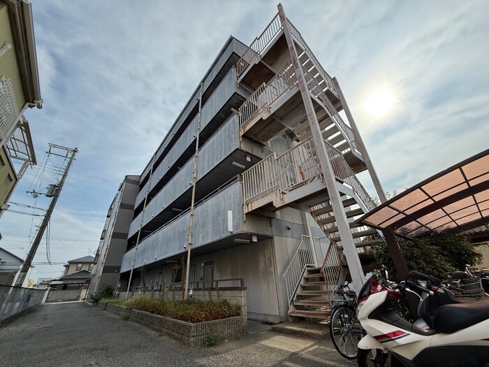 物件外観写真6　(外観写真)