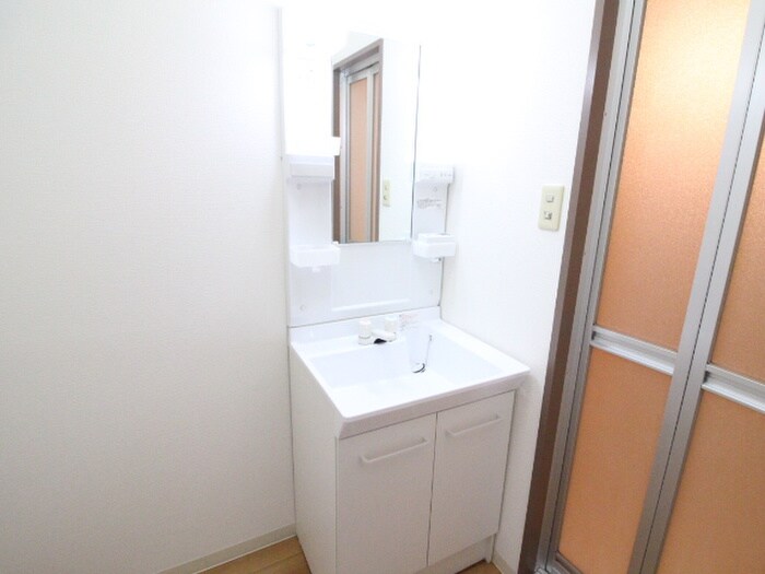 物件内観写真12　(洗面)