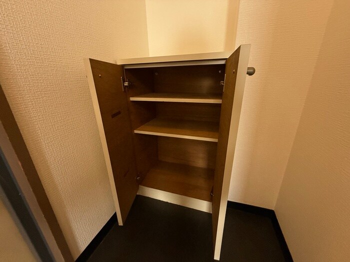 物件内観写真14　(靴箱)