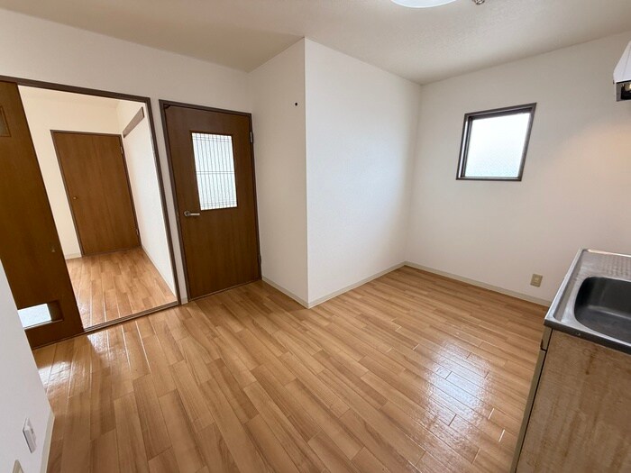 物件内観写真16　(居室)