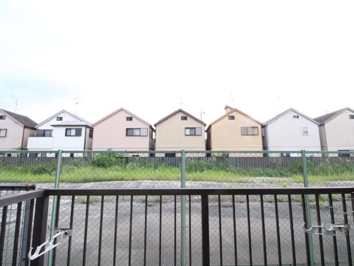 物件内観写真22　(室内からの展望)