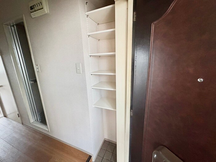 物件内観写真20　(靴箱)