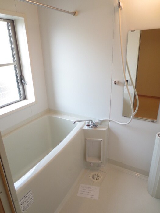 物件内観写真16　(バス／シャワールーム等)