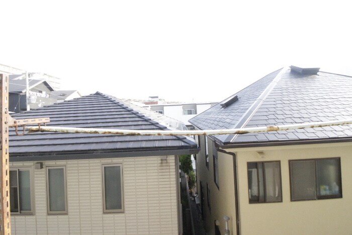 物件内観写真22　(室内からの展望)