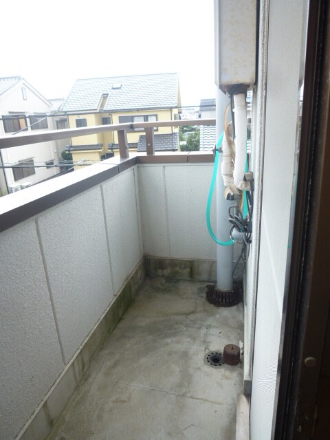 物件内観写真15　(洗濯機置場)