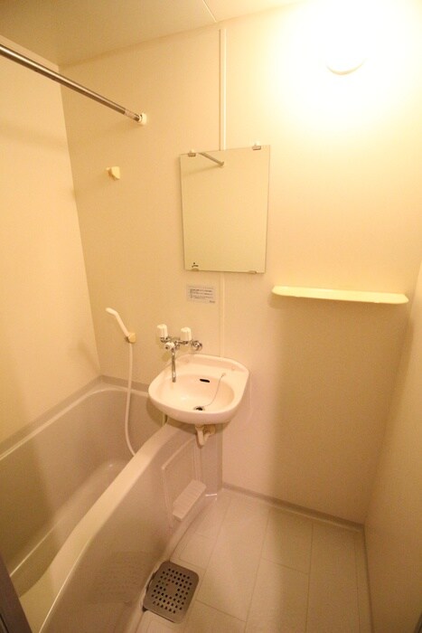 物件内観写真10　(バス／シャワールーム等)