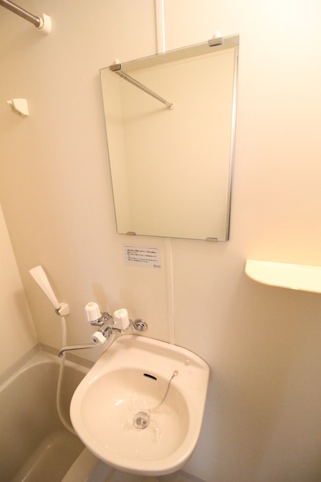 物件内観写真11　(洗面)