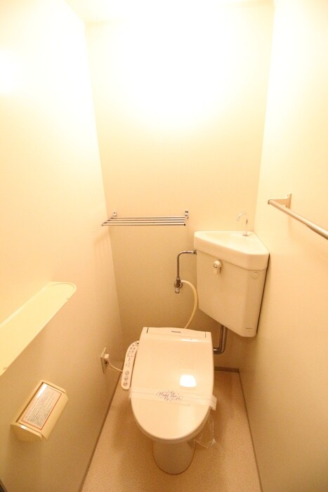 物件内観写真11　(トイレ)