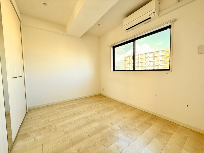 物件内観写真11　(居室)