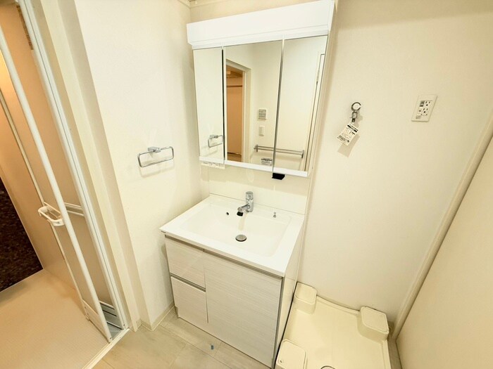 物件内観写真15　(洗面)