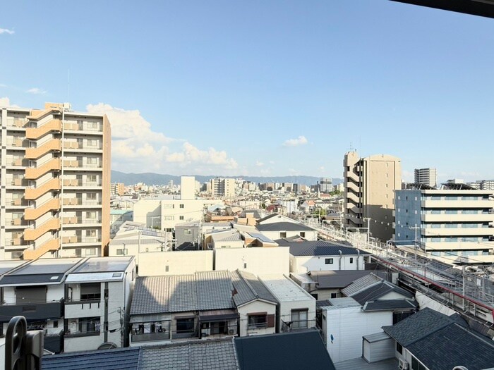 物件内観写真22　(室内からの展望)