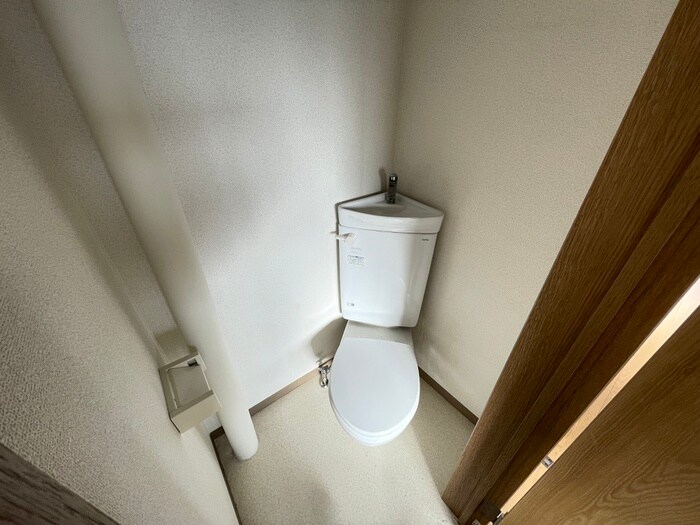 物件内観写真12　(トイレ)