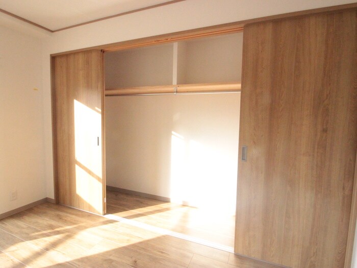 物件内観写真16　(居室)