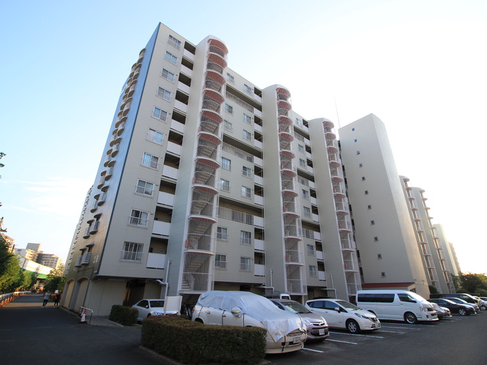 淀川ﾊﾟｰｸﾊｳｽ2号棟ﾍﾞｺﾞﾆｱ(811)