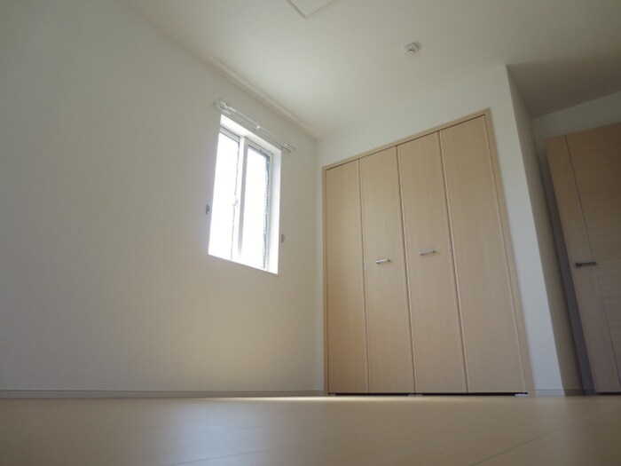 物件内観写真12　(居室)