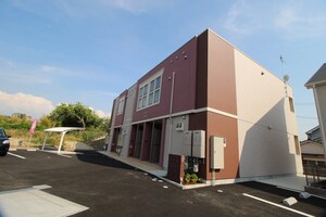 シャルール南中振外観写真