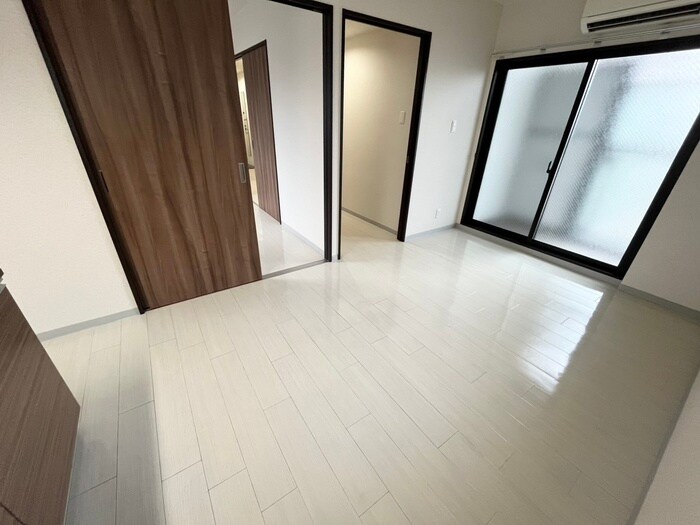 物件内観写真14　(居室)