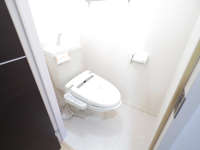 物件内観写真16　(トイレ)