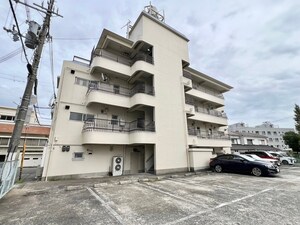 山本ビル外観写真