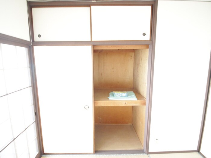 物件内観写真15　(収納)