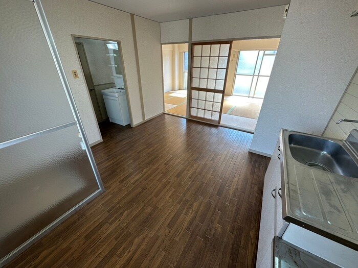 物件内観写真8　(居室)