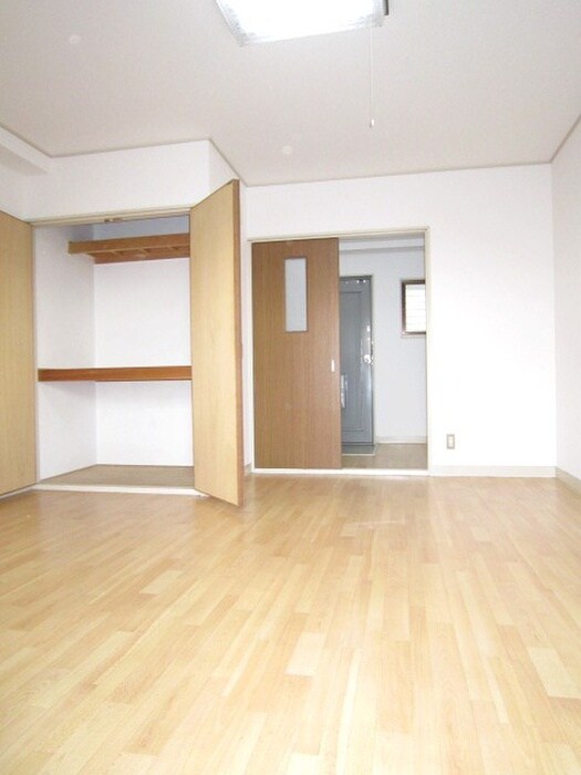 物件内観写真9　(収納)