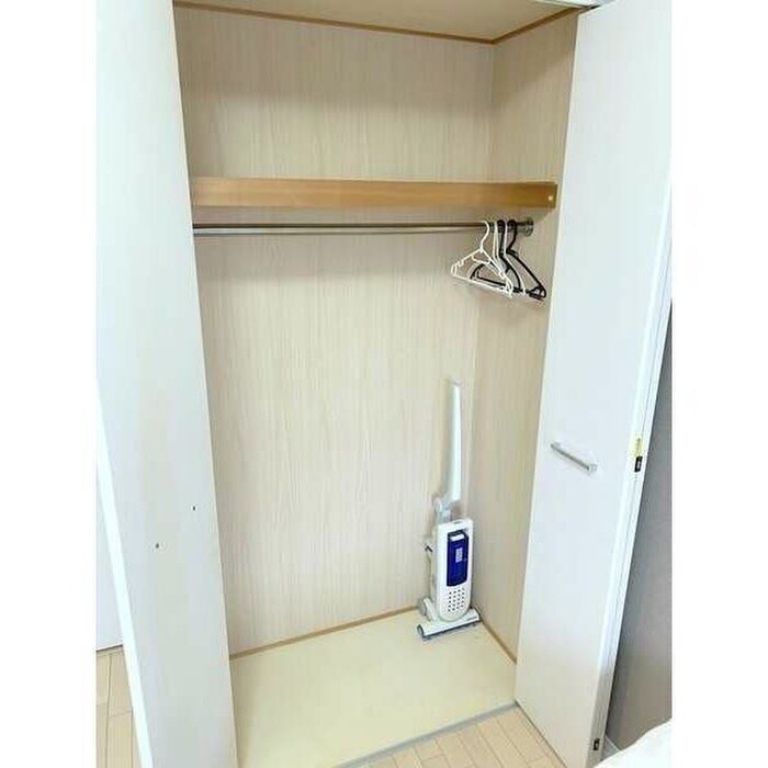 物件内観写真7　(収納)