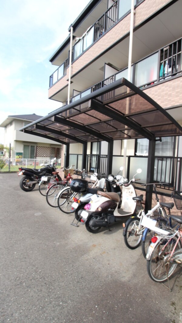 駐輪場