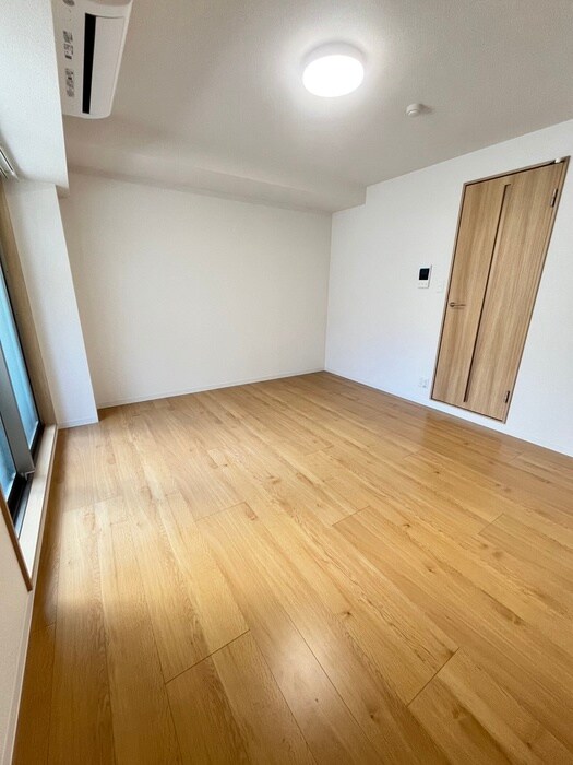 物件内観写真13　(居室)