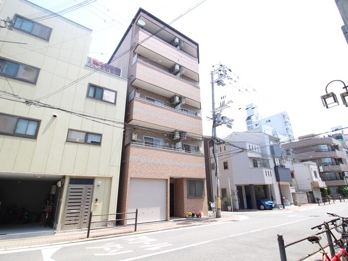 物件外観写真5　(駐車場)