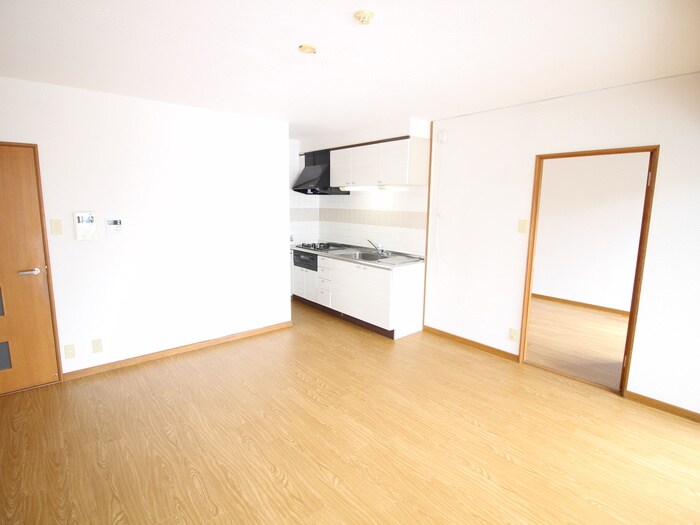 物件内観写真8　(居室)