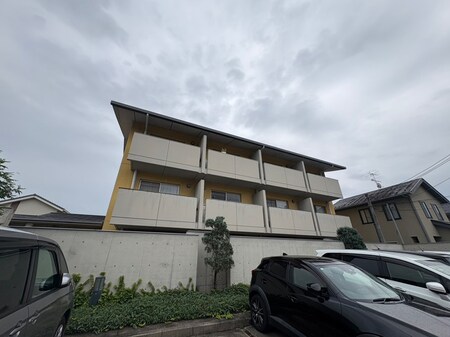 ｅｓｔｕｄｉｏ　ｃｏｍｏｄｏ外観写真