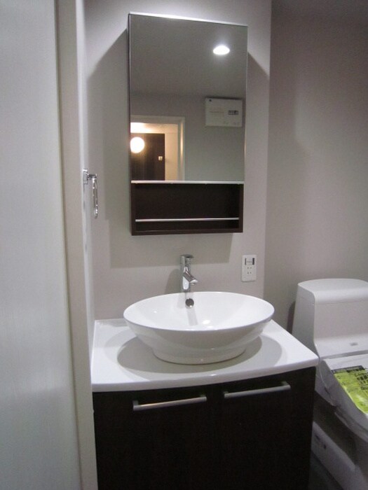 物件内観写真9　(洗面)