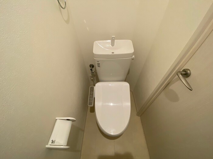 物件内観写真11　(トイレ)